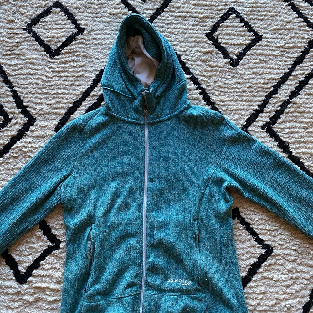 Saucony jacket, super cute, comfortable and warm!